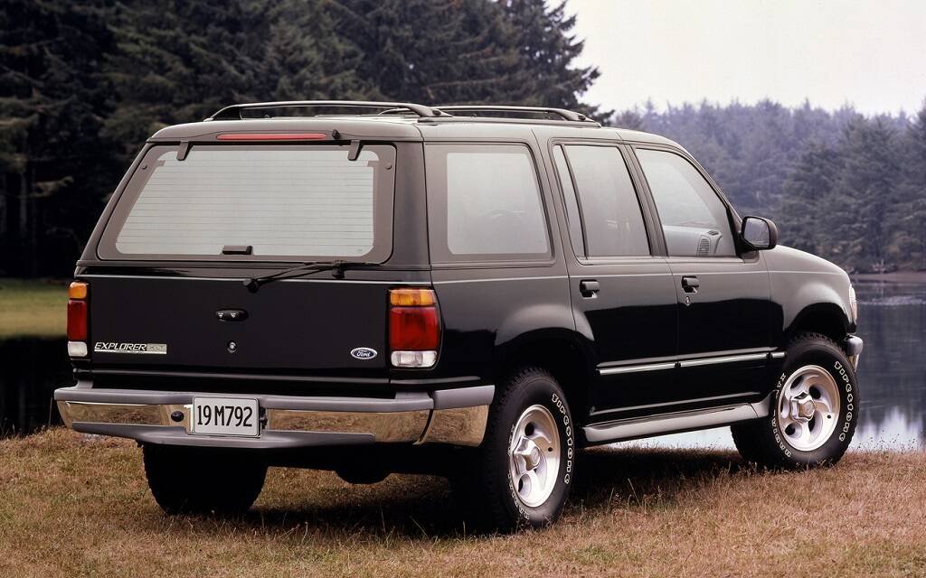 <p>Ford Explorer 1995 (seconde génération)</p>