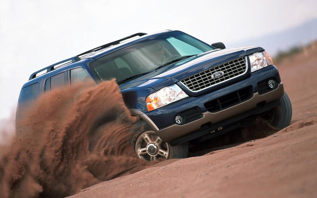 <p>Ford Explorer 2002</p>