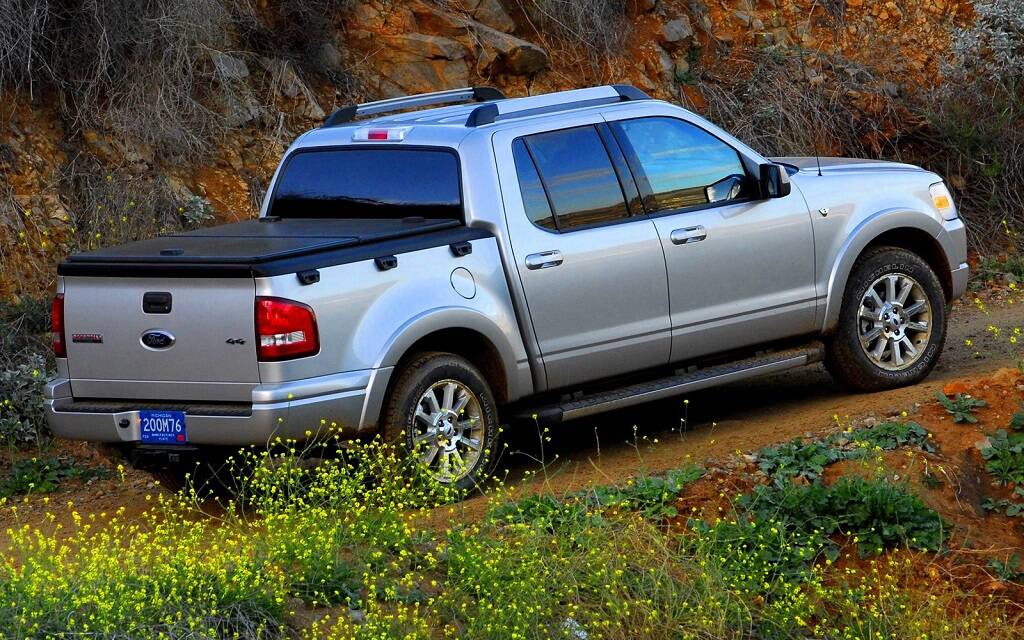 <p>Ford Explorer Sport Trac 2007 (deuxième génération)</p>