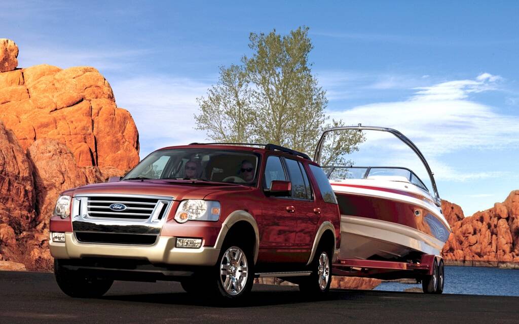 <p>Ford Explorer Eddie Bauer 2009</p>