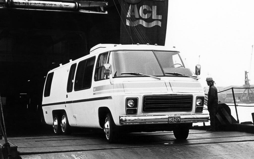 <p>GMC MotorHome</p>