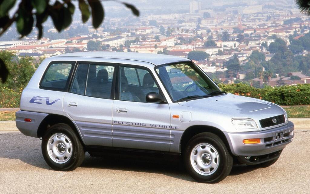 <p>Toyota RAV4 EV 1997</p>