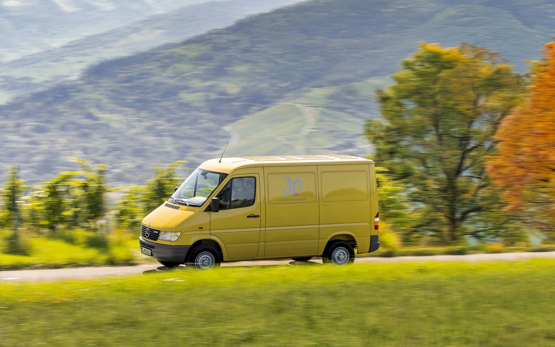 <p>Mercedes-Benz Sprinter 1995</p>