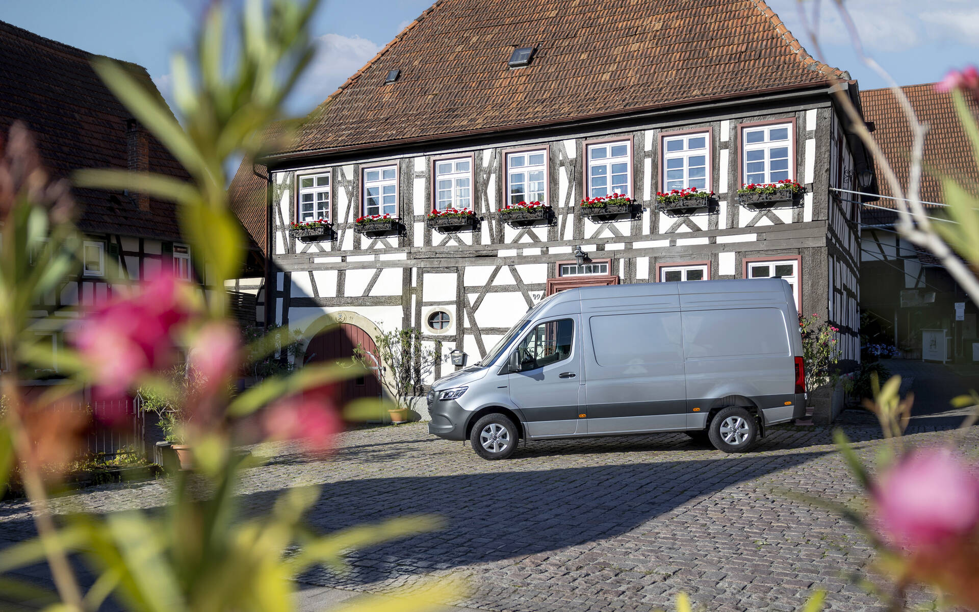 <p>Mercedes-Benz Sprinter 2025</p>