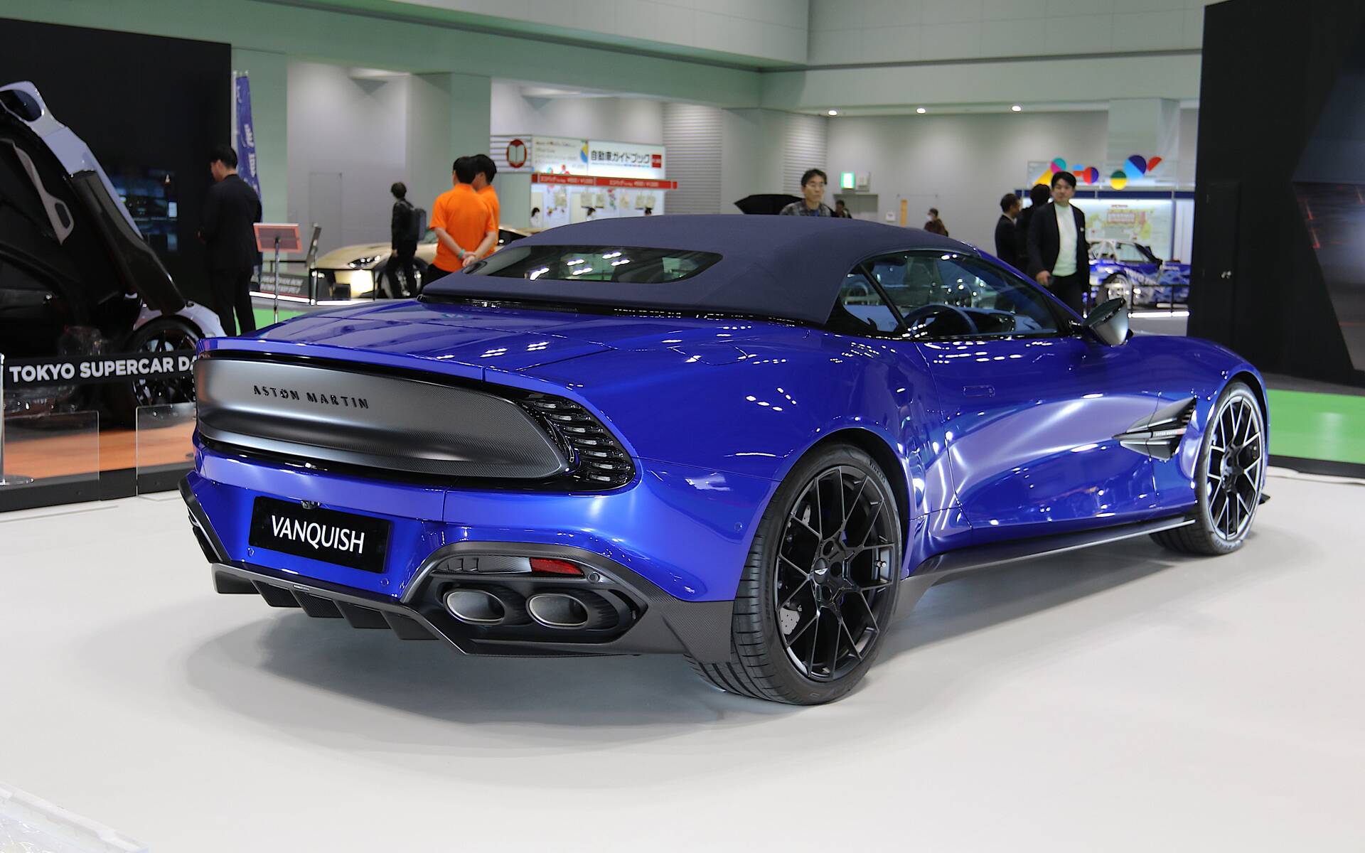 <p>Aston Martin Vanquish</p>