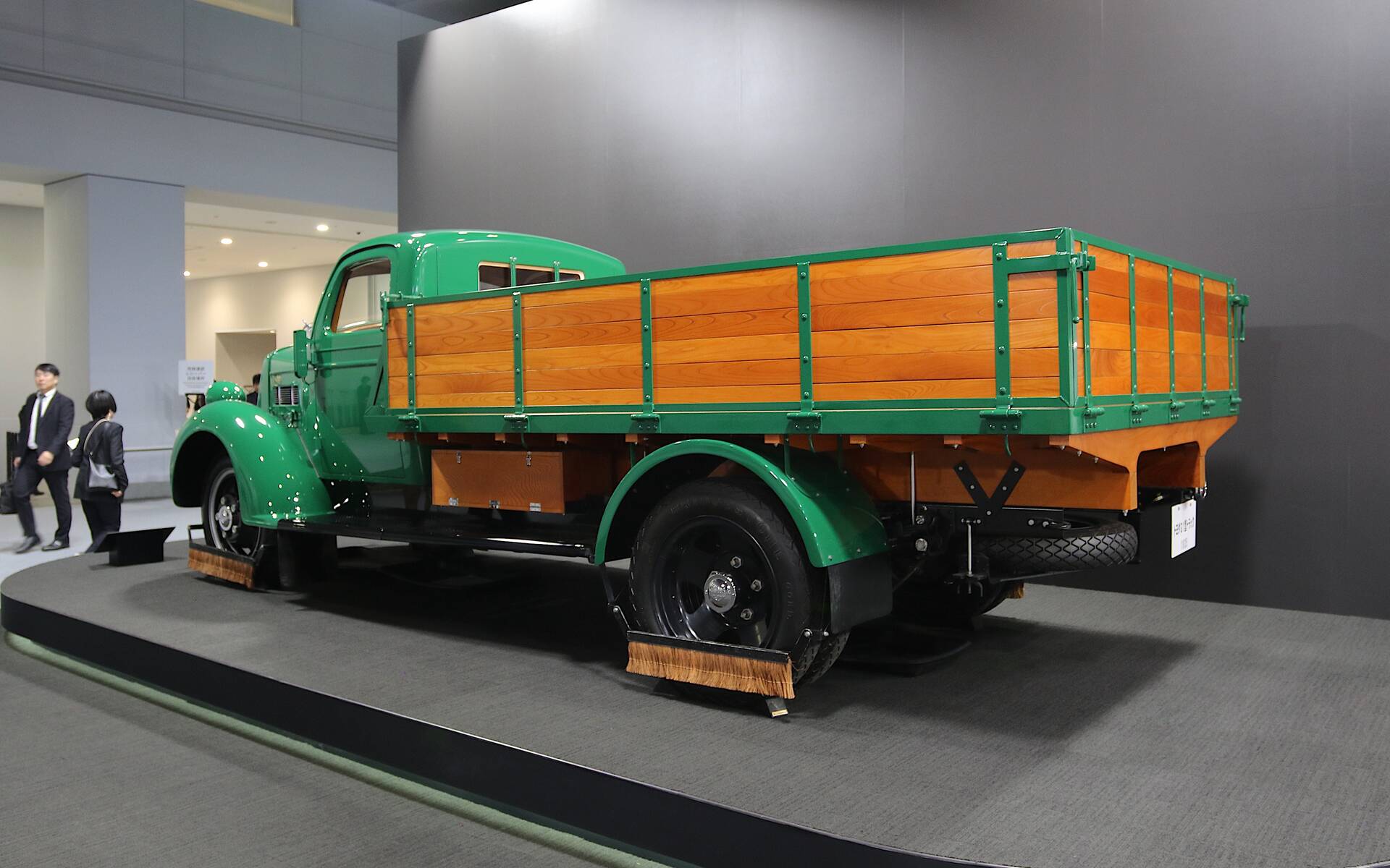 <p>1935 Toyoda G1</p>