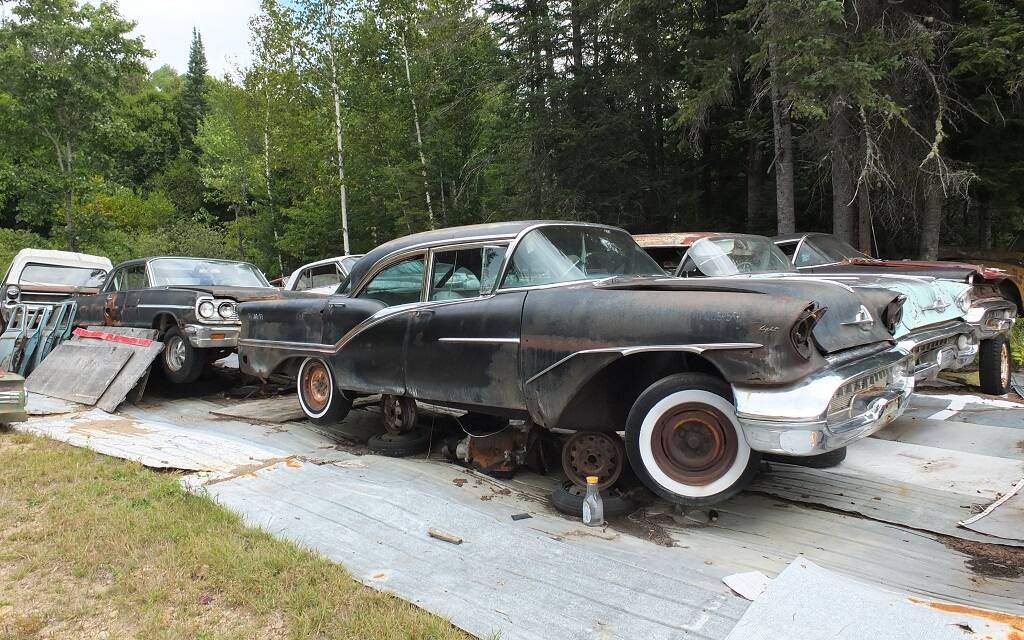 <p>Oldsmobile 88&nbsp;1957</p>