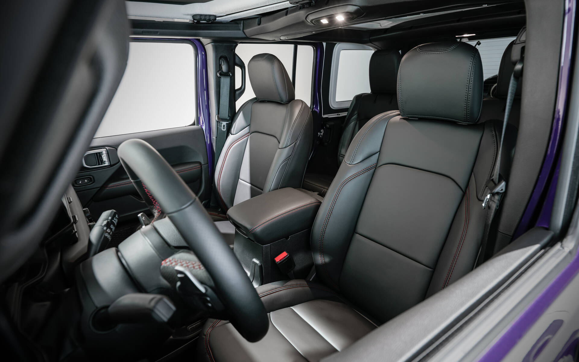 <p>Jeep Wrangler Moab 392</p>