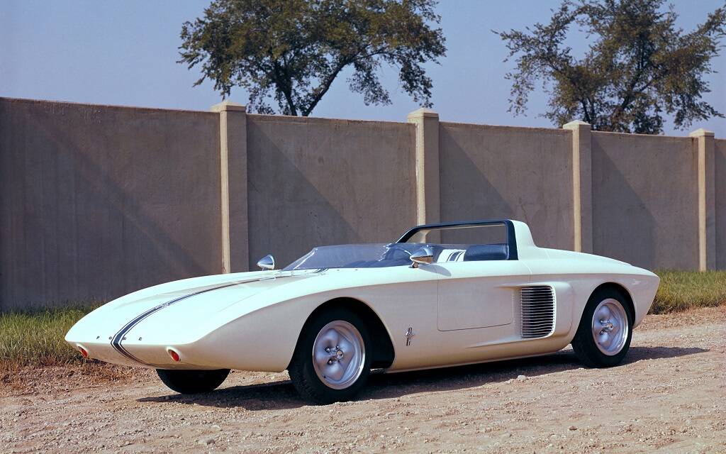 <p>Ford Mustang roadster (1962)</p>