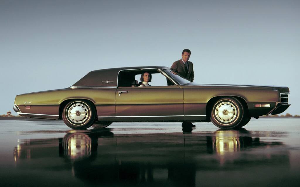 <p>Ford Thunderbird 1971</p>