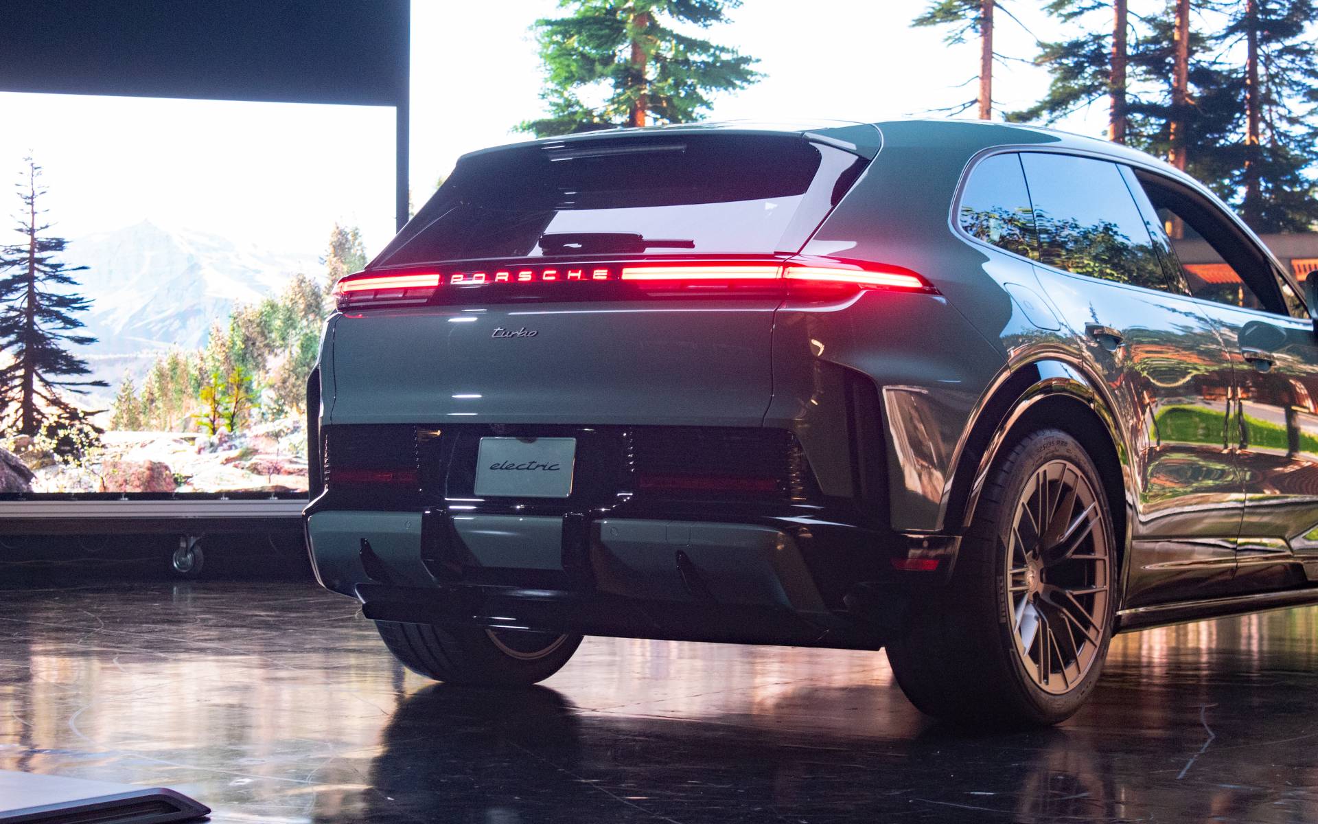 <p>Porsche Cayenne électrique Turbo 2026</p>