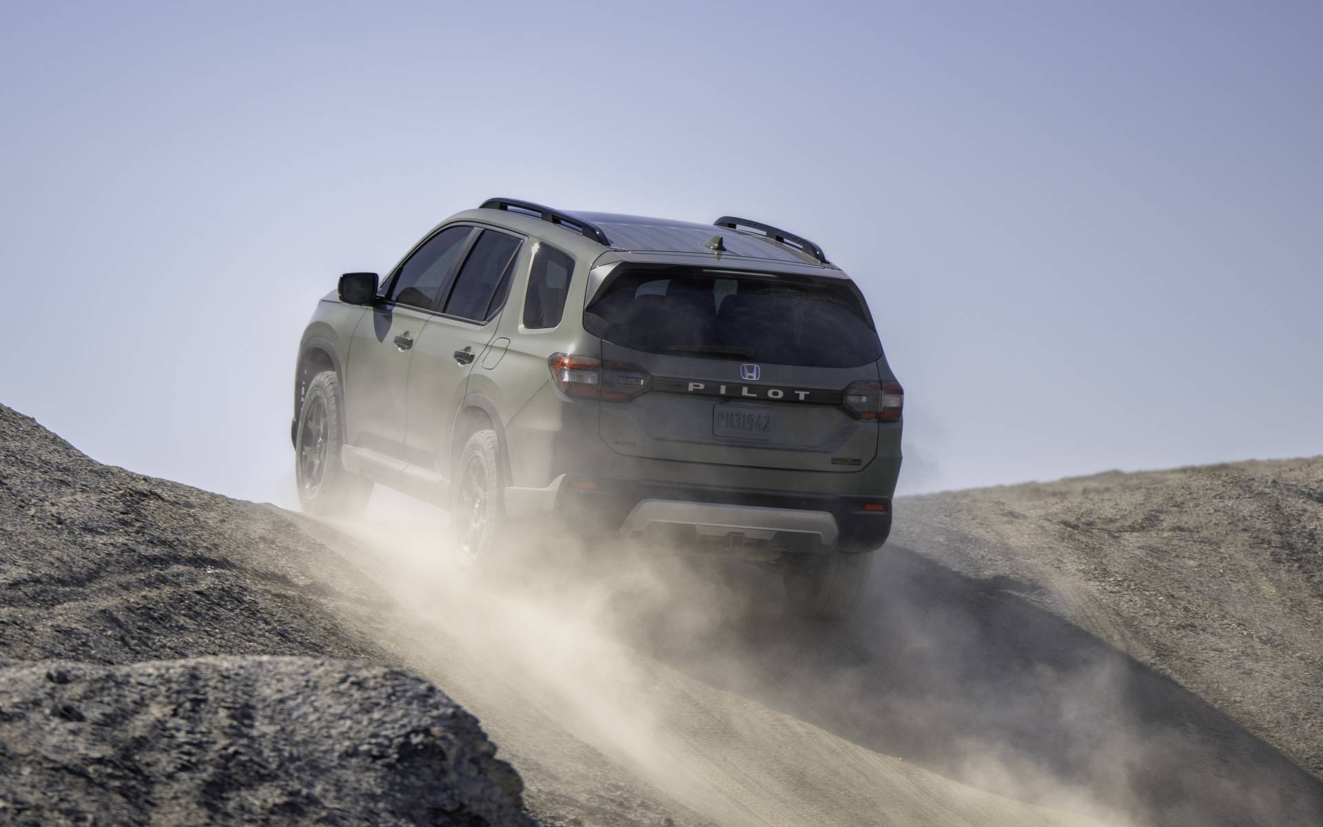 <p>Honda Pilot TrailSport</p>