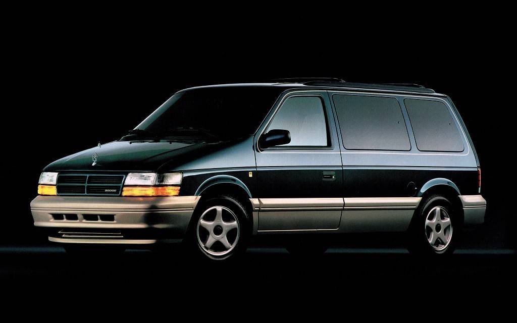<p>Dodge Caravan 1994 édition limitée "10e anniversaire"</p>