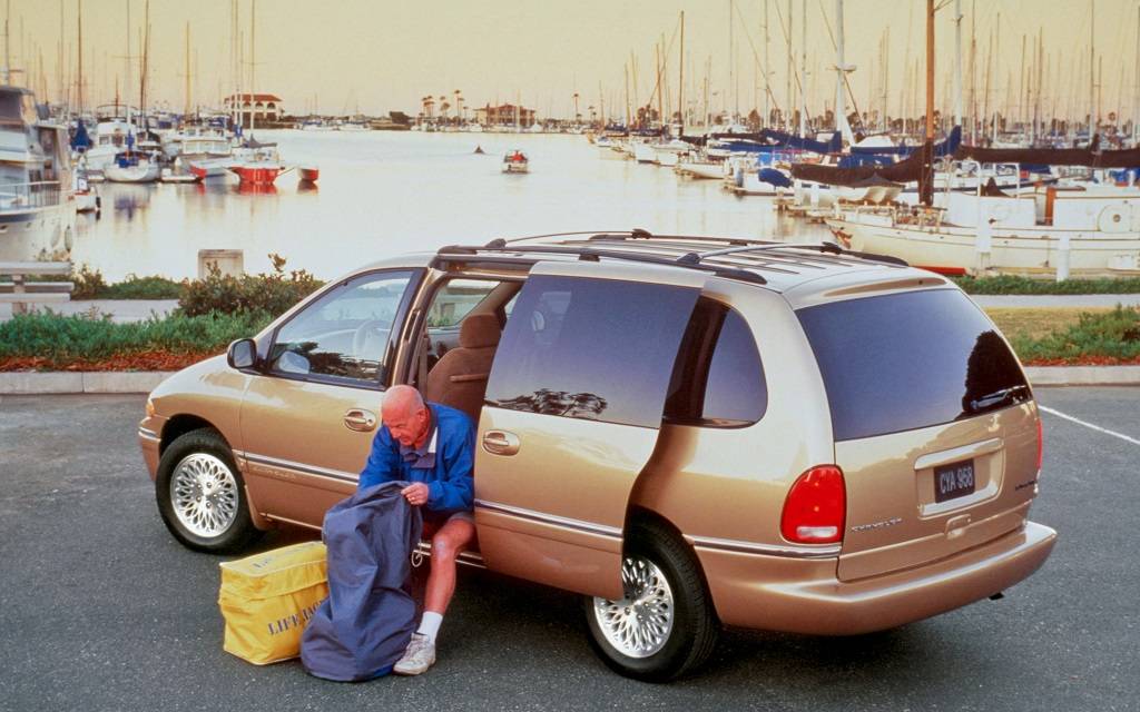 <p>Chrysler Town &amp; Country 1996</p>