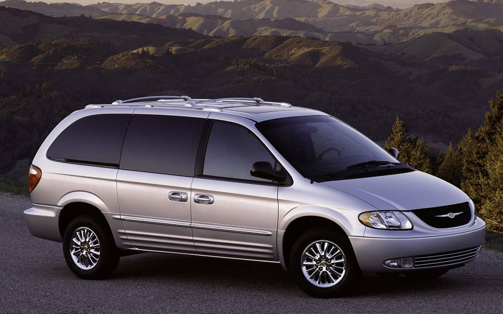 <p>Chrysler Town &amp; Country 2001</p>