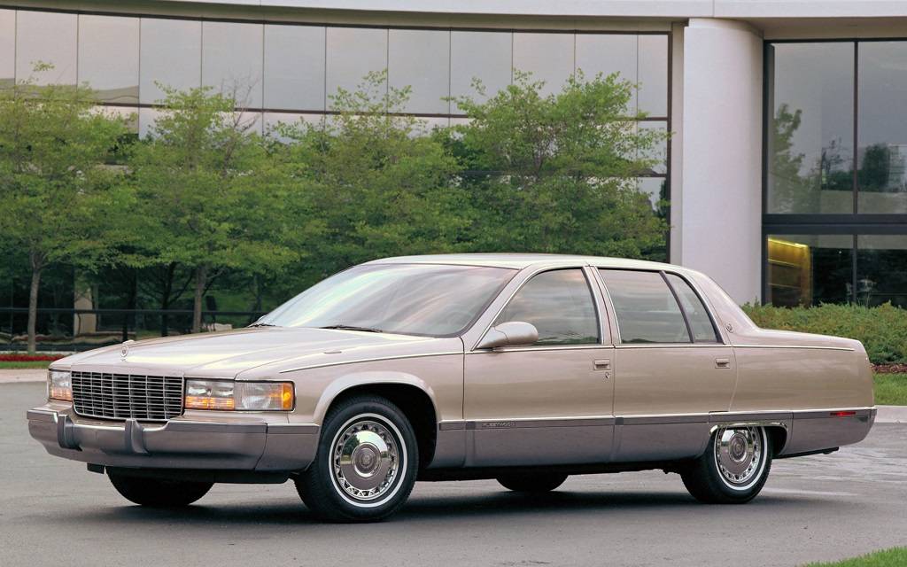 <p>Cadillac Fleetwood Brougham</p>