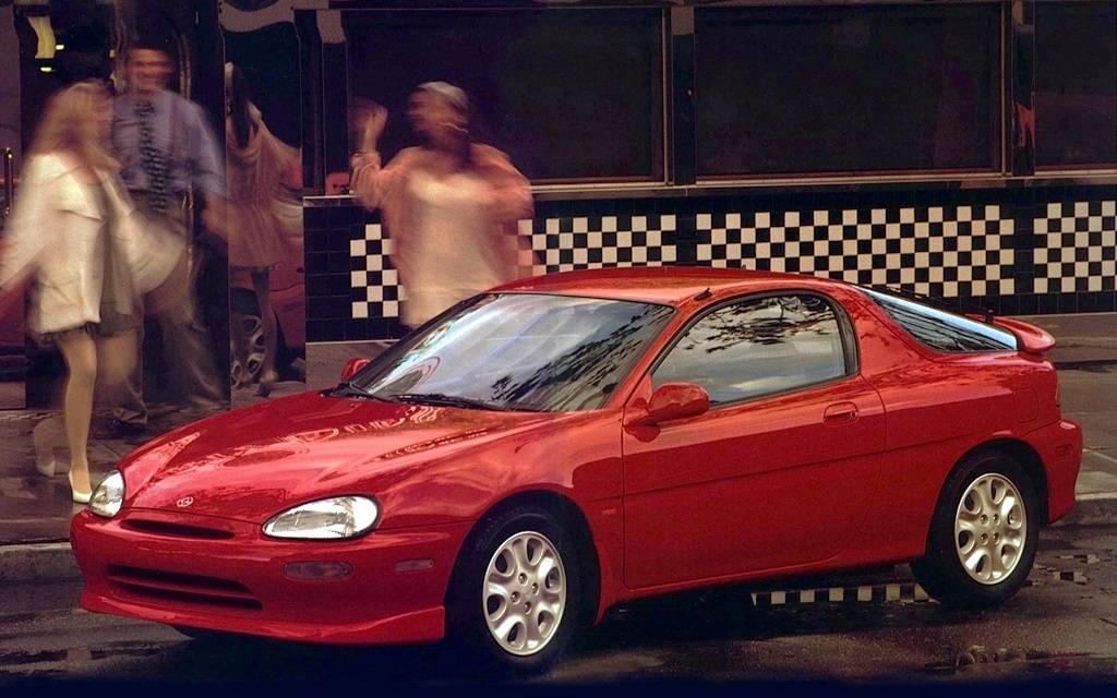 <p>Mazda MX-3</p>