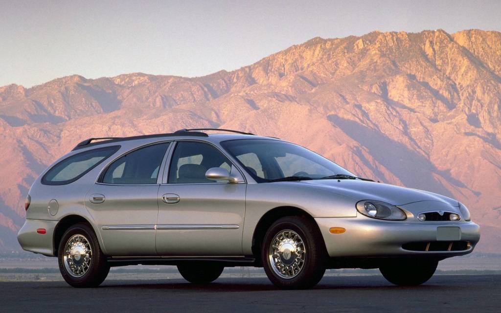 <p>Mercury Sable</p>