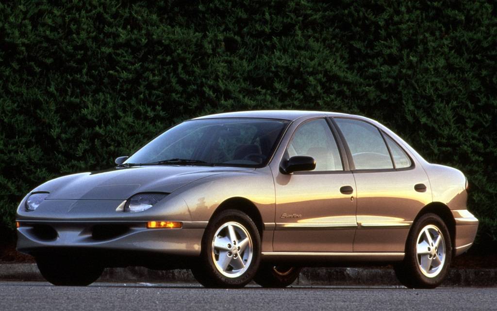 <p>Pontiac Sunfire</p>