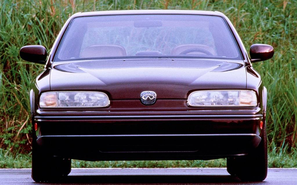 <p>Infiniti Q45 1990-93</p>