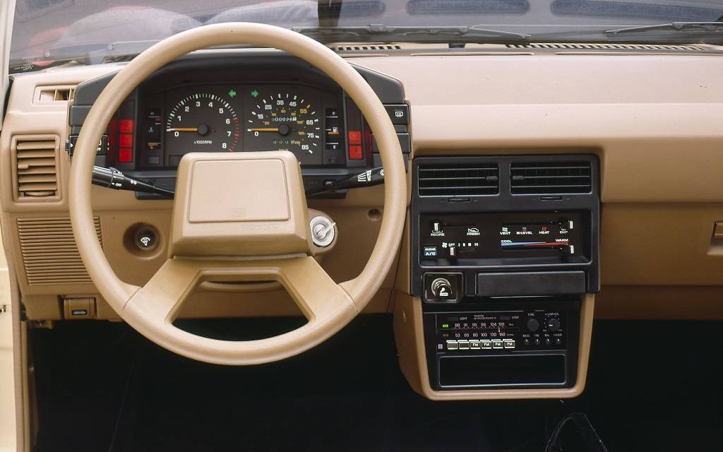 <p>Toyota Tercel 1984</p>