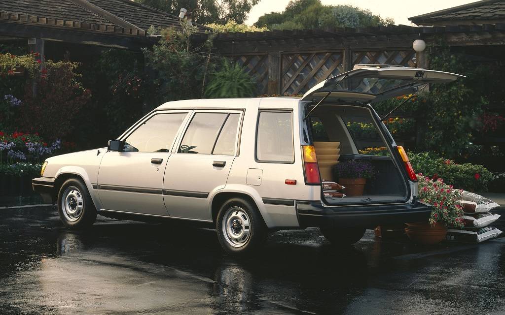<p>Toyota Tercel 1985</p>