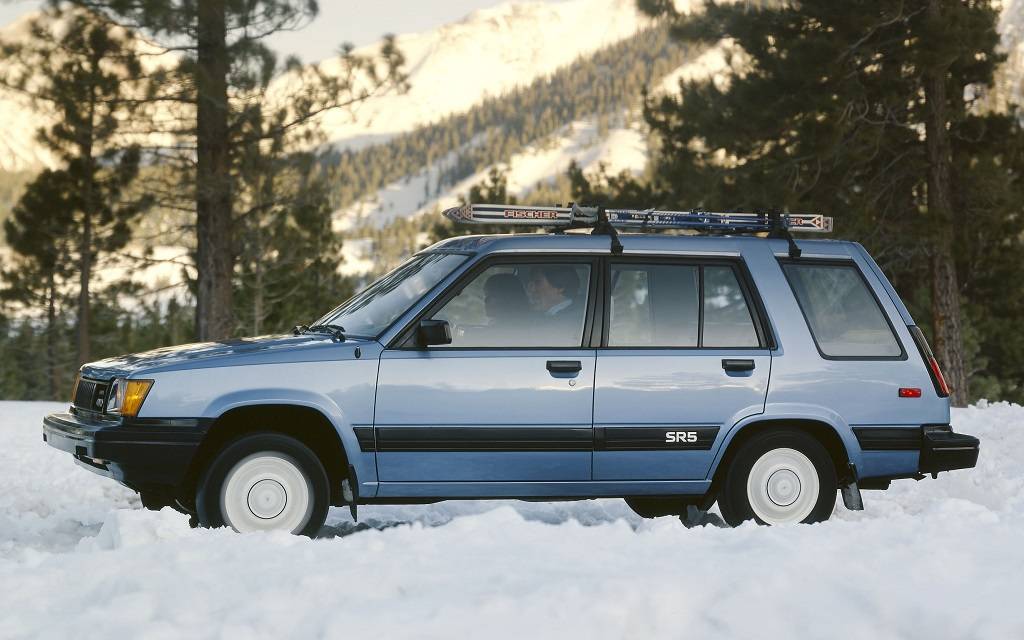 <p>Toyota Tercel 4 roues motrices 1985</p>