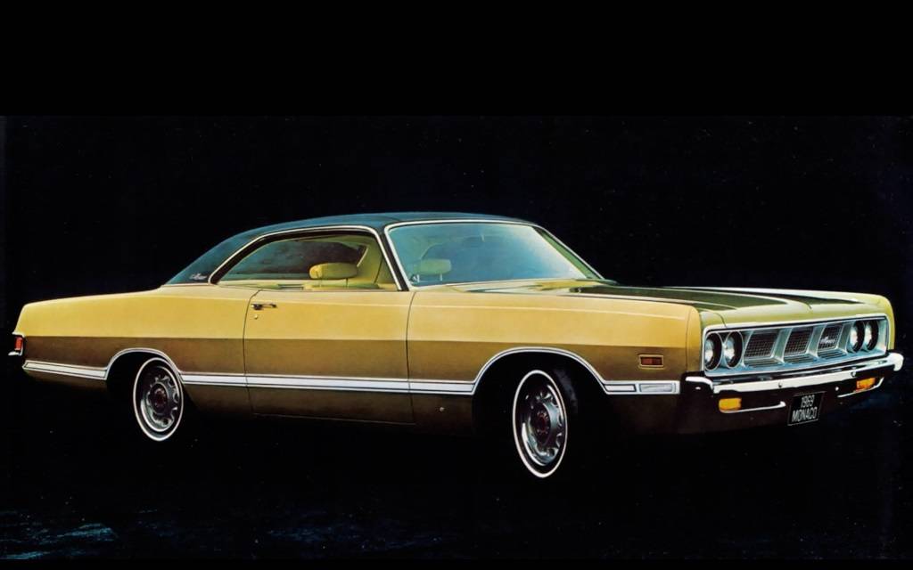 <p>Dodge Monaco 1969</p>