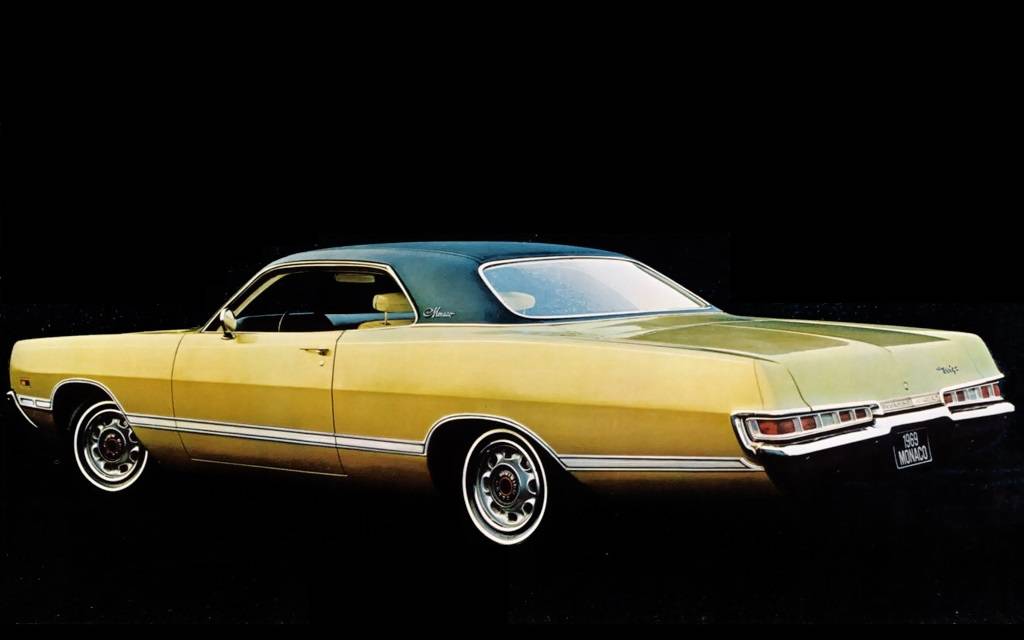<p>Dodge Monaco 1969</p>