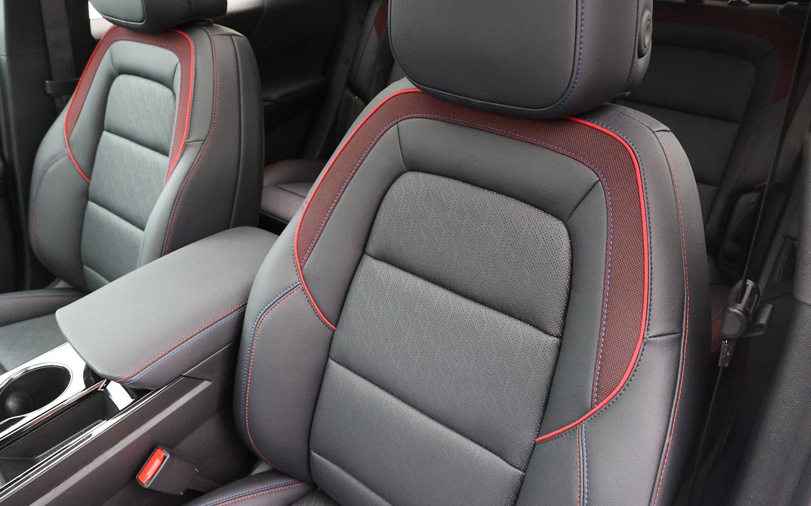 Photo: Antoine Joubert