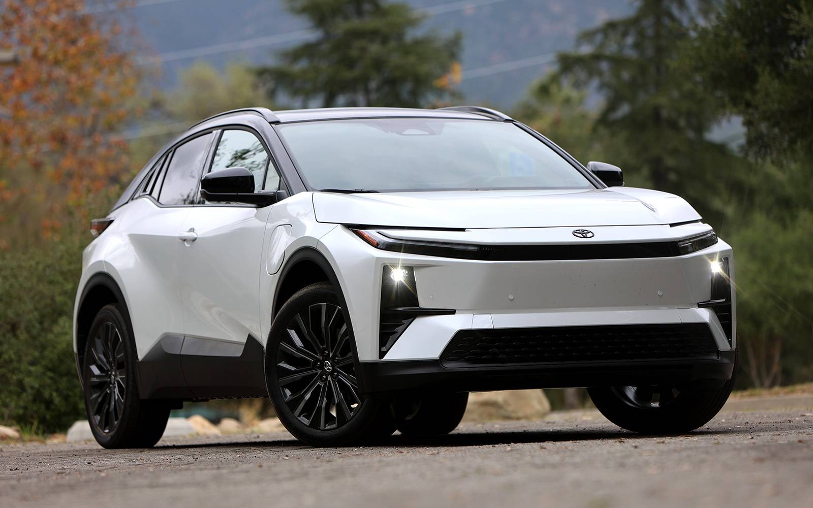 2026 Toyota C-HR: Affordable and Electrifying - The Car Guide