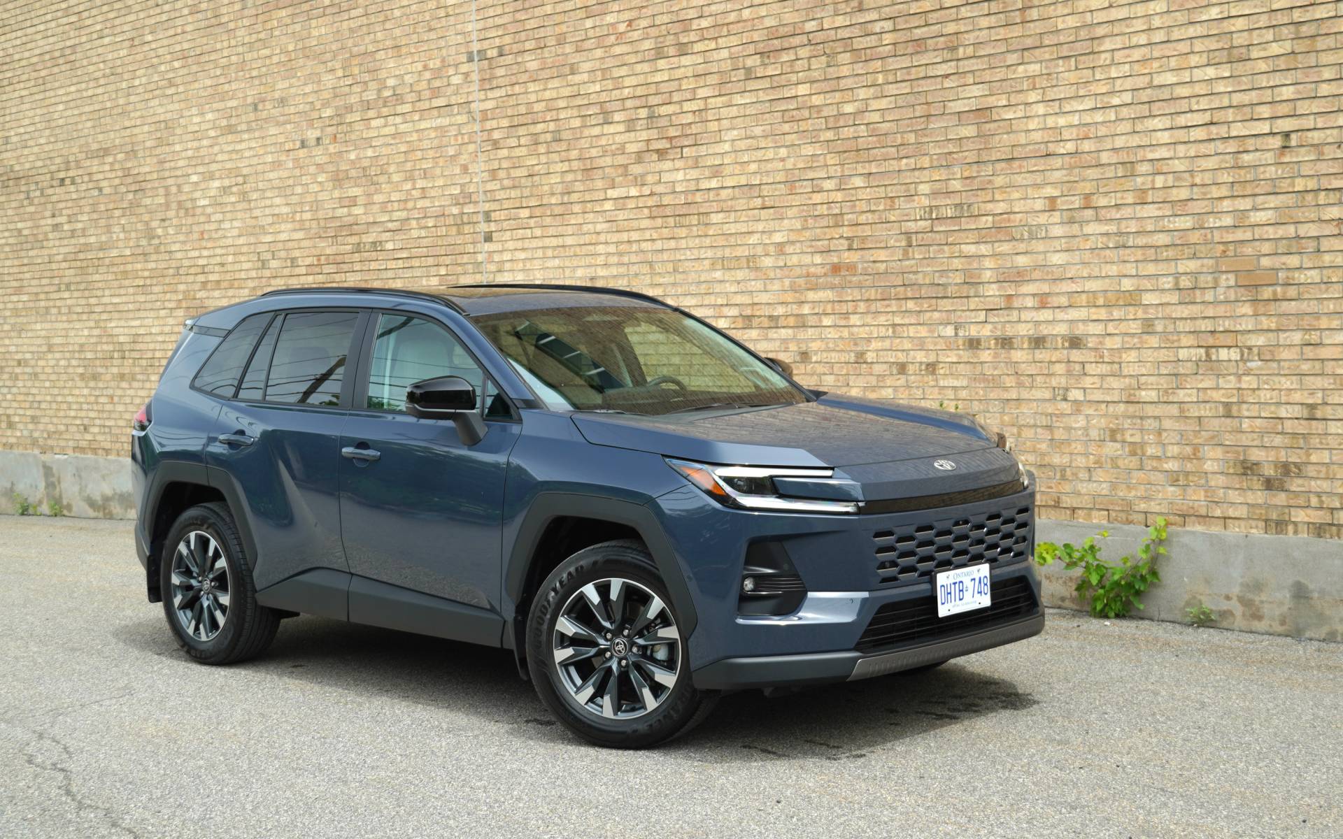 2026 Toyota RAV4 Limited: The Low-Risk Option - The Car Guide