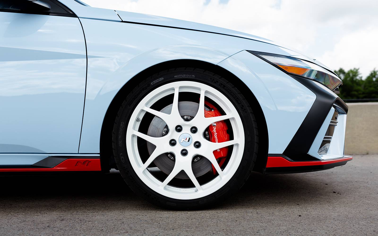 Hyundai lance une gamme de pièces de performance N et une Elantra ...