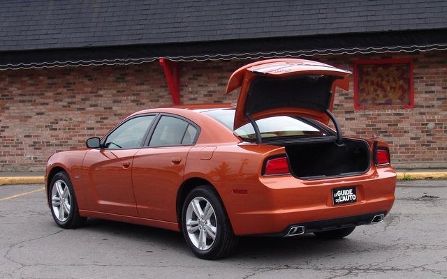 Dodge Charger 2011: Valoriser l'ado en soi - 7/20