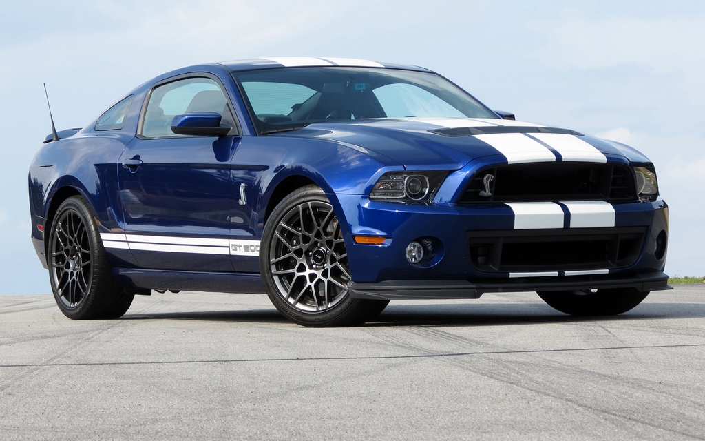 Ford Shelby GT500 2013, essai exclusif sur circuit, route et ¼ de mille Guide Auto