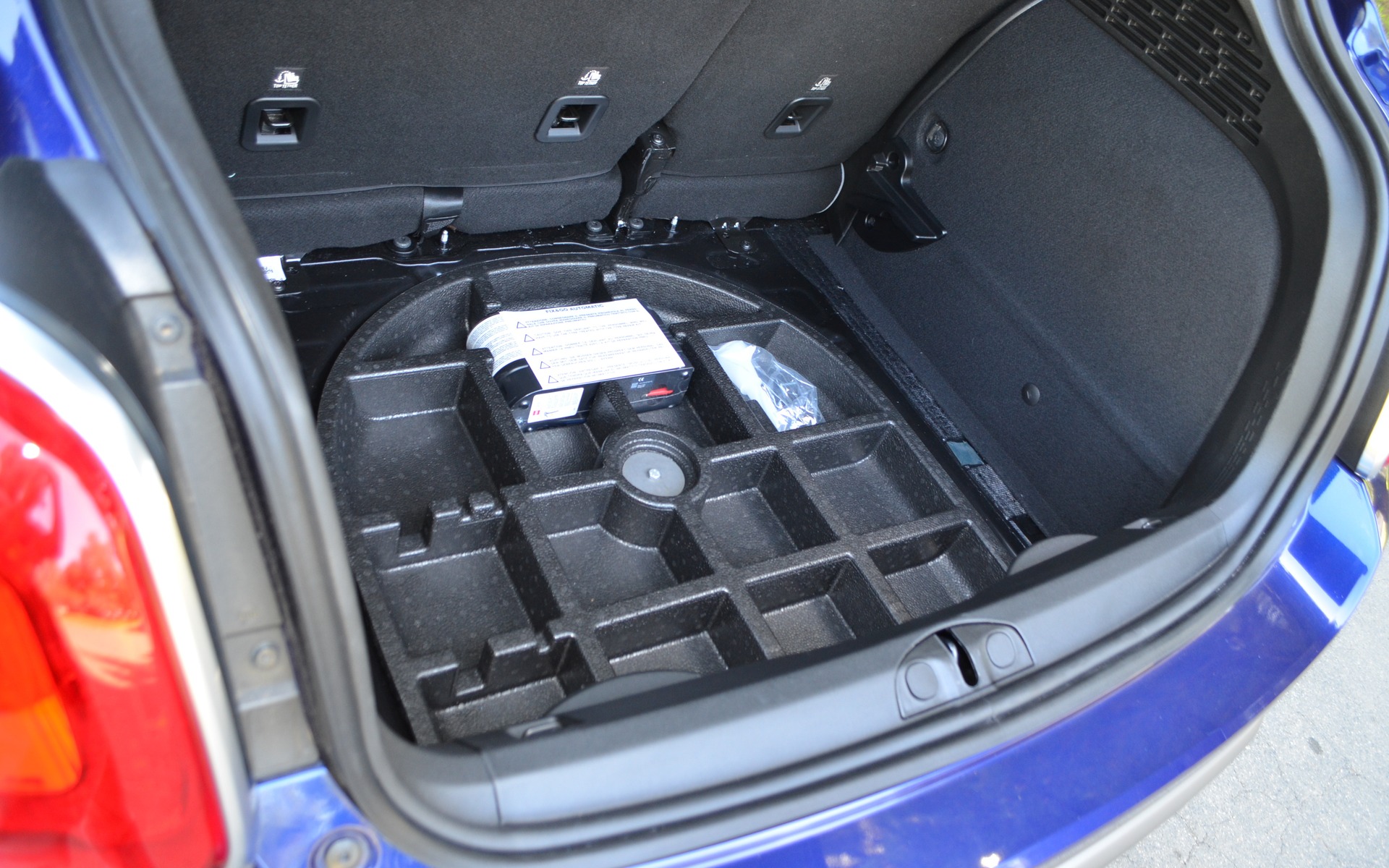 2016 Fiat 500x Generation X 13 28