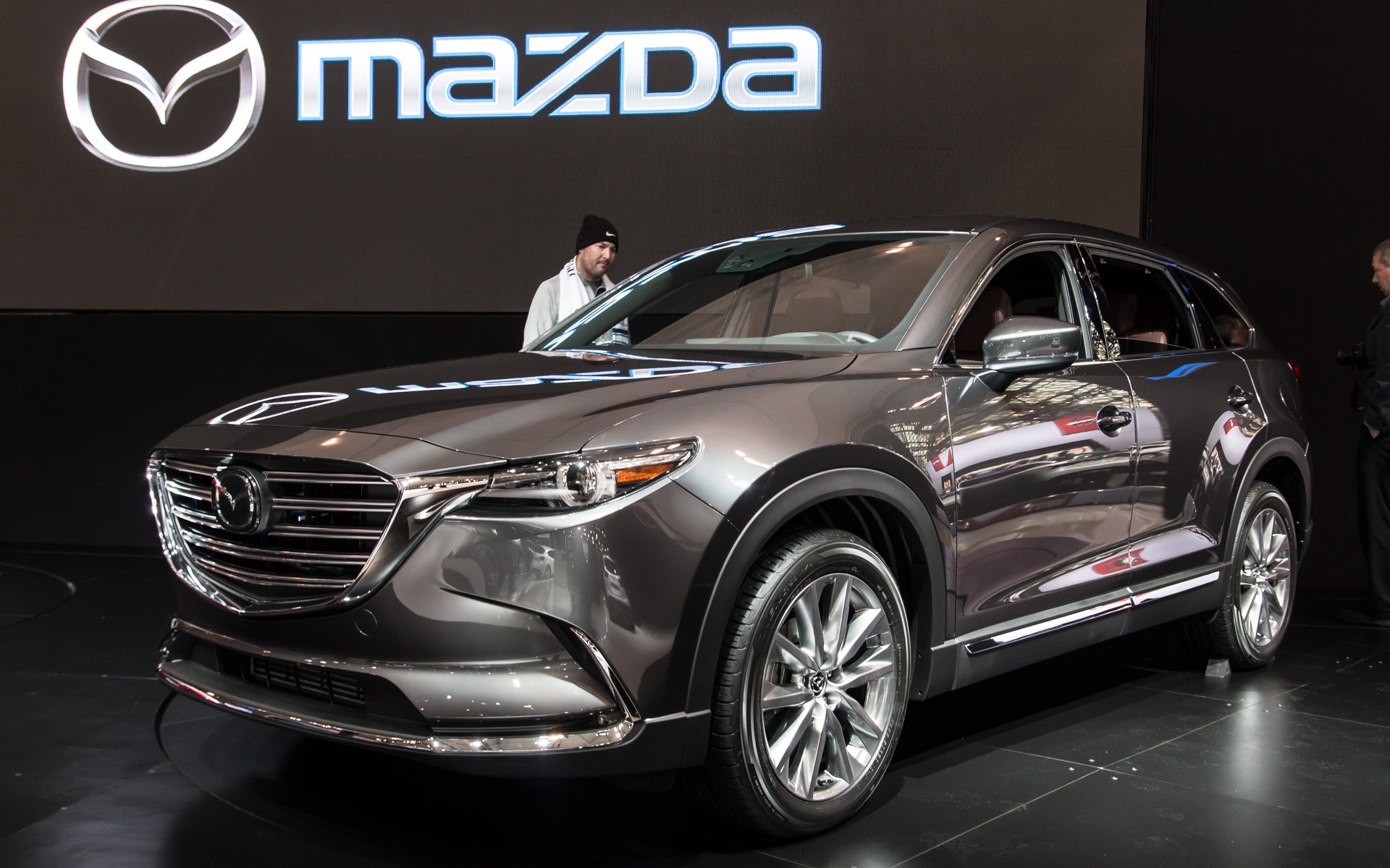 Pricing Announced For The 2016 Mazda Cx 9 The Car Guide