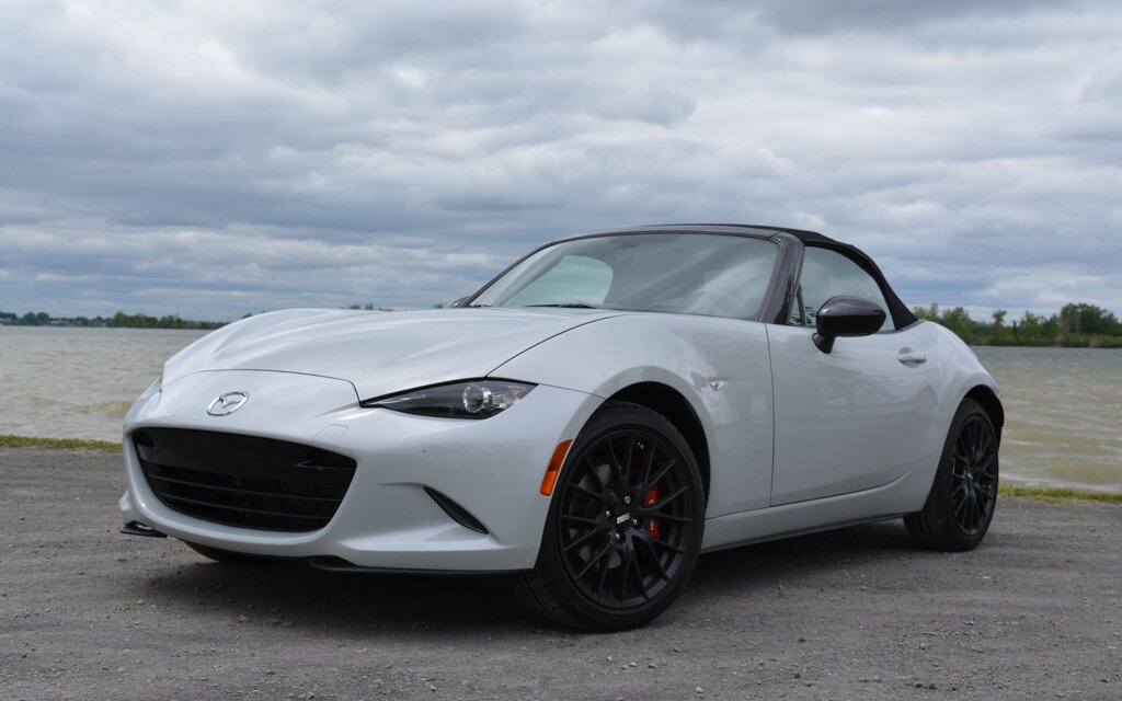 2016 Mazda MX5 GS: Sport Sauce is Good  The Car Guide