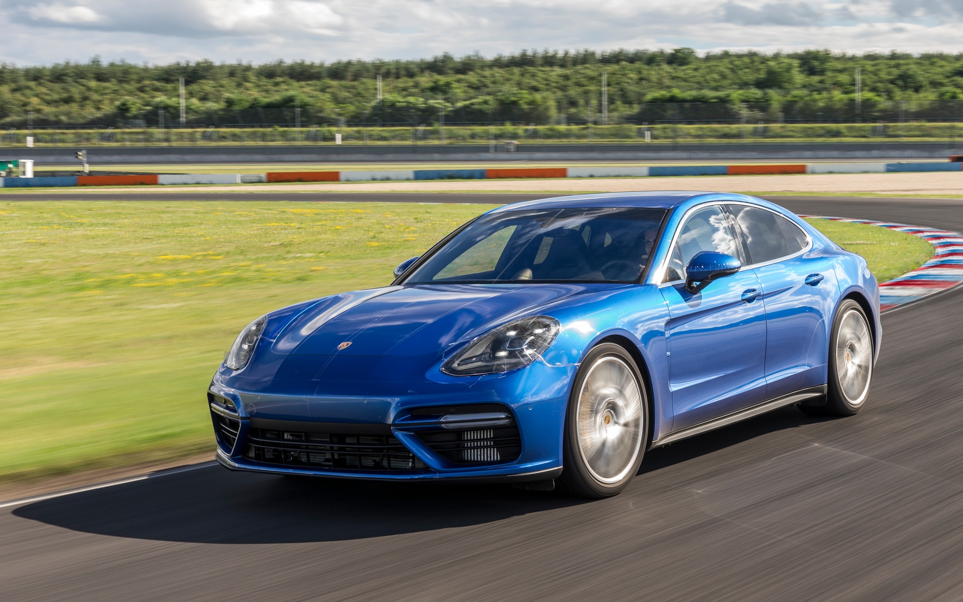 2017 Porsche Panamera: Technological Marvel  The Car Guide