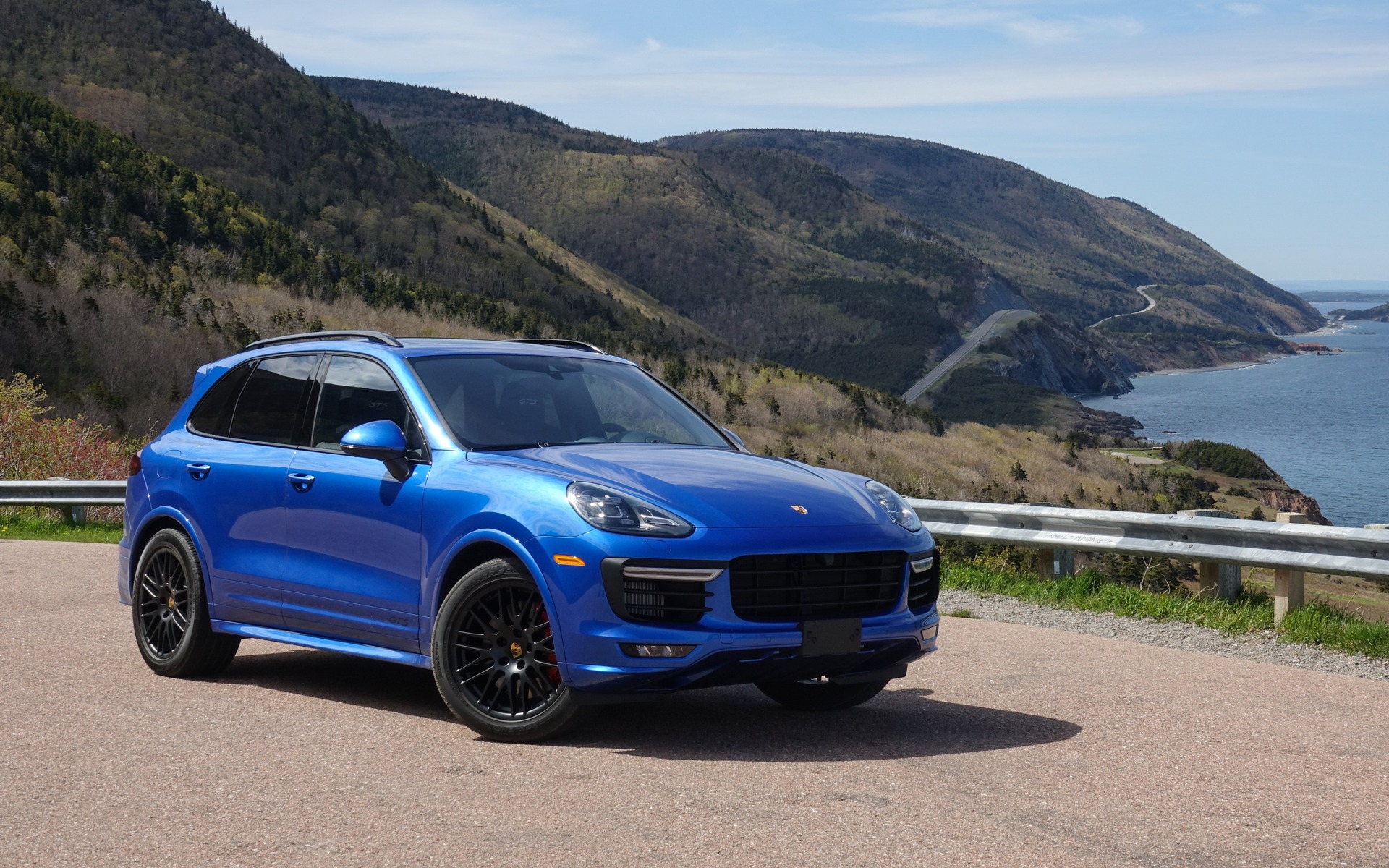 Porsche Cayenne GTS and Macan Turbo on the Cabot Trail - The Car Guide