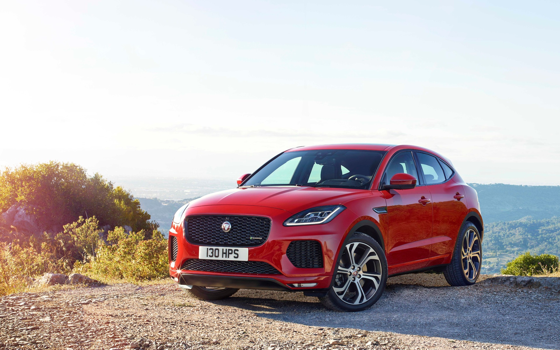 Le Jaguar E Pace 2018 Officiellement D 233 Voil 233 Guide Auto