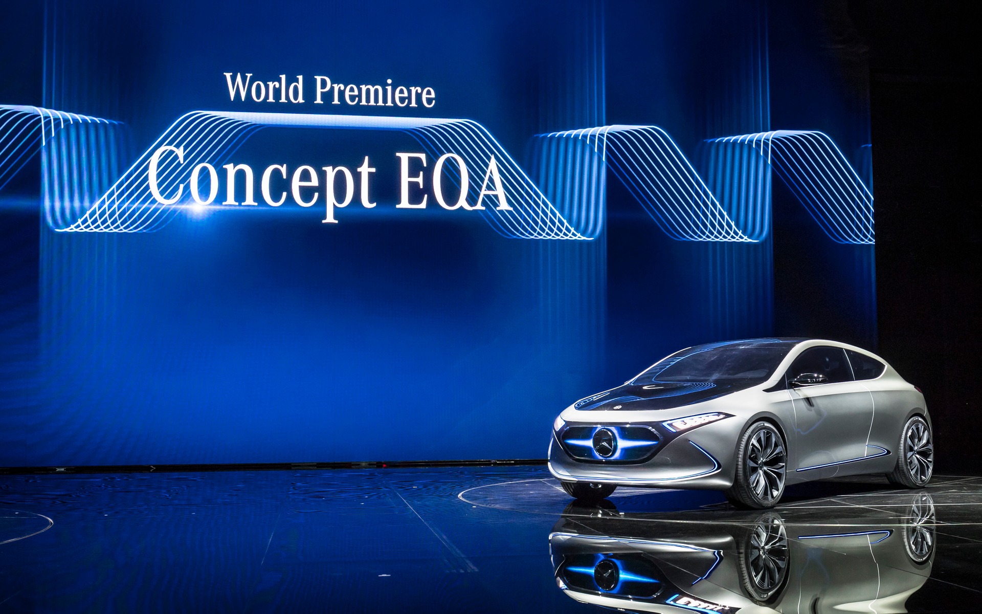 Mercedes-Benz Concept EQA: World Debut in Frankfurt - 4/10 Mercedes-Benz Concept EQA: World Debut in Frankfurt - 4/10
