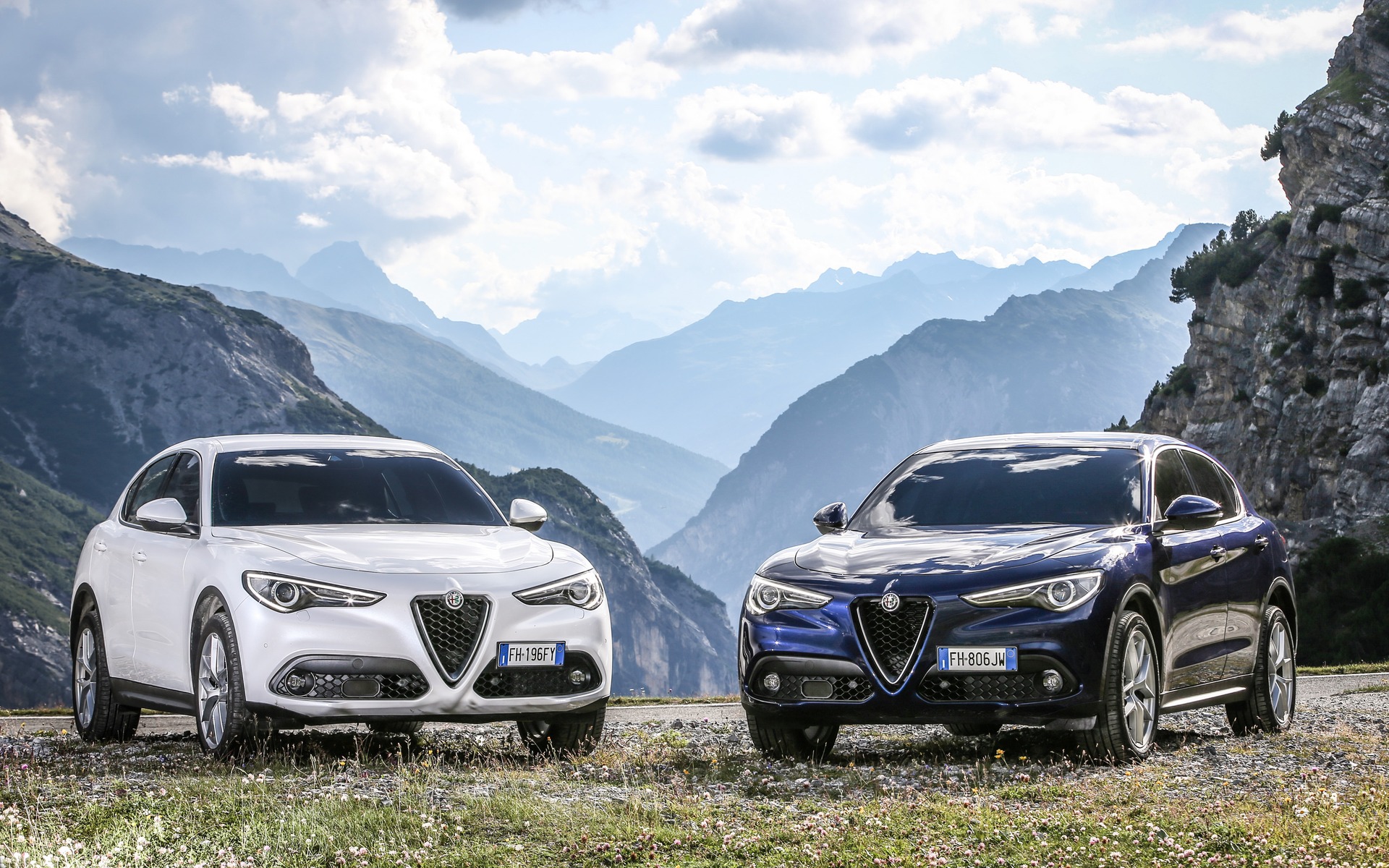 308907_2018_Alfa_Romeo_Stelvio