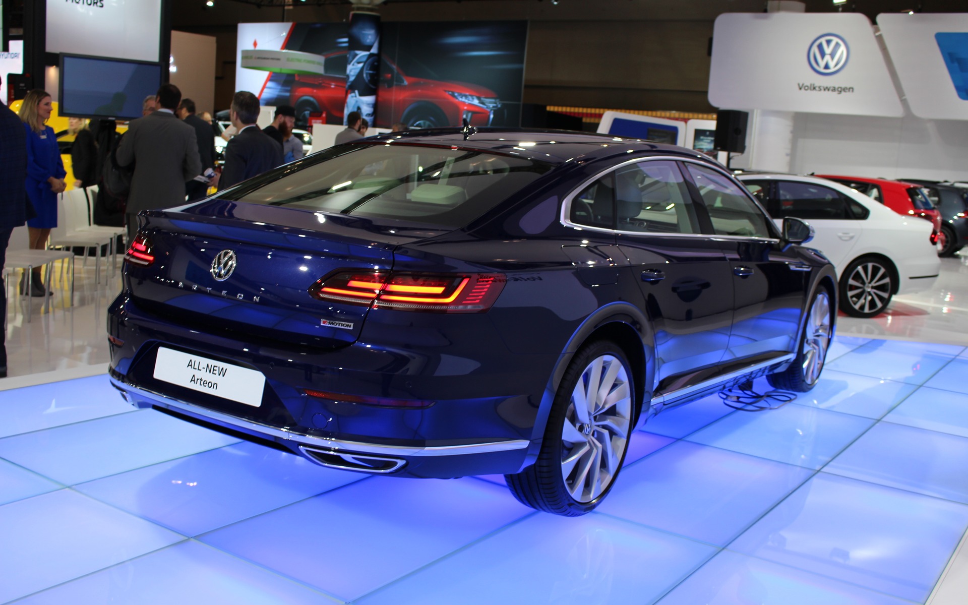 325140_2019_Volkswagen_Arteon