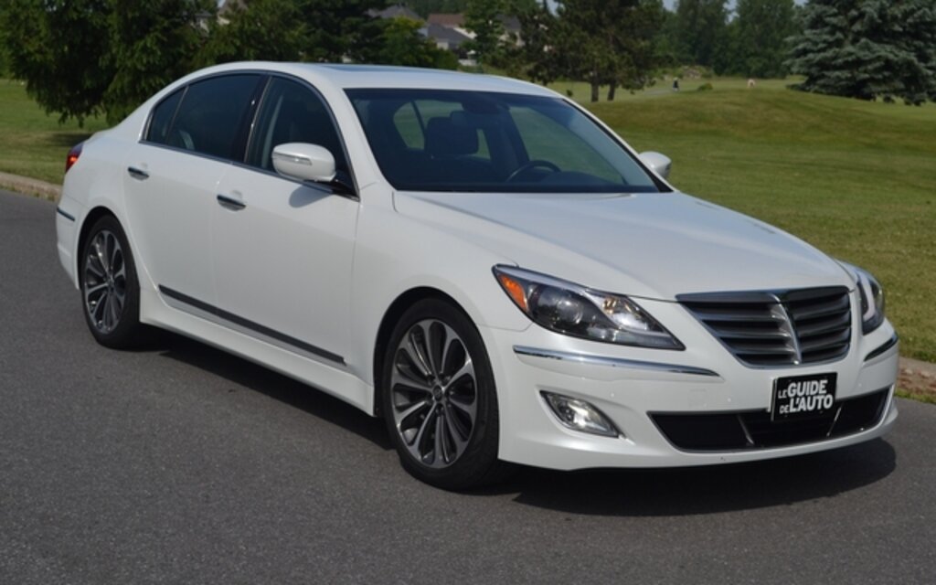 2013 Hyundai Genesis 5.0 R-Spec Specifications - The Car Guide