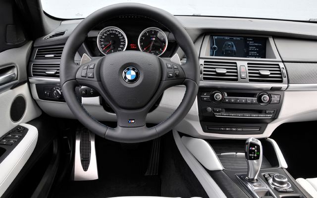 2010 BMW X6 M  X5 M