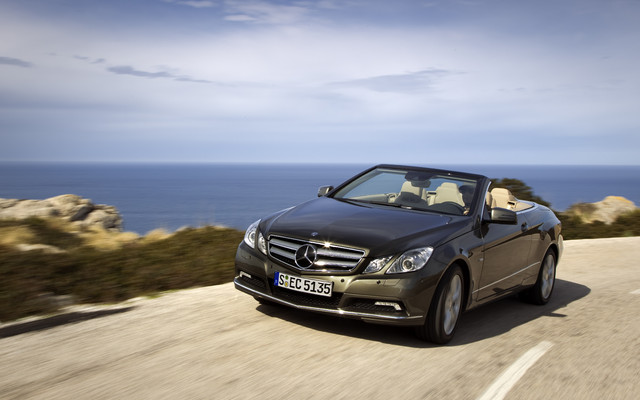 11 Mercedes Benz E Class 50 Coupe Specifications The Car Guide
