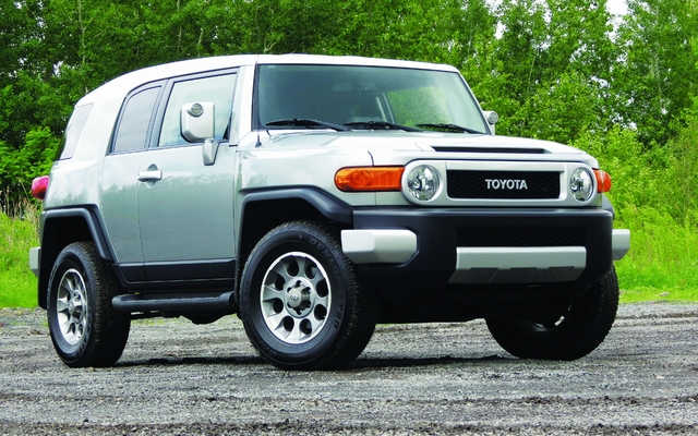 2013 Toyota Fj Cruiser 4wd 4dr Man Specifications The Car Guide