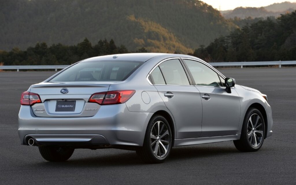 Subaru Legacy 2015