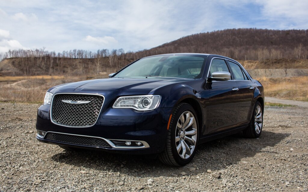 Chrysler 300 2016